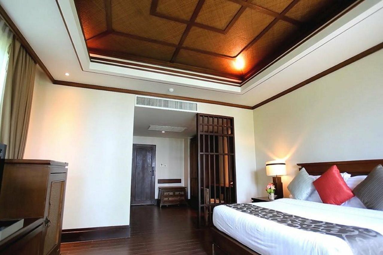 Nora Buri Resort & Spa - Sha Extra Plus пляж Чавенг Екстер'єр фото