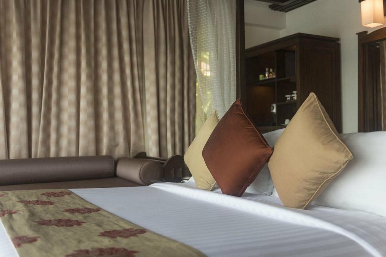 Nora Buri Resort & Spa - Sha Extra Plus пляж Чавенг Екстер'єр фото